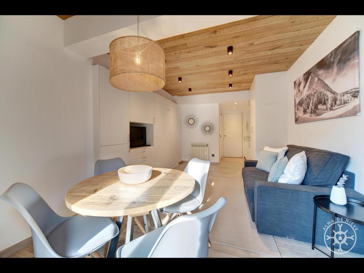 Ferienwohnung Audeth De Alma De Nieve Vielha e Mijaran Exterior foto