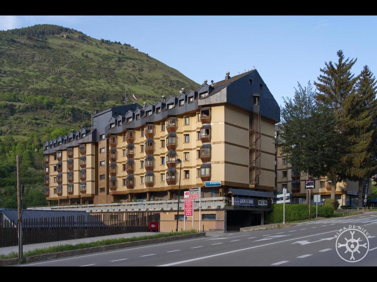 Ferienwohnung Audeth De Alma De Nieve Vielha e Mijaran Exterior foto