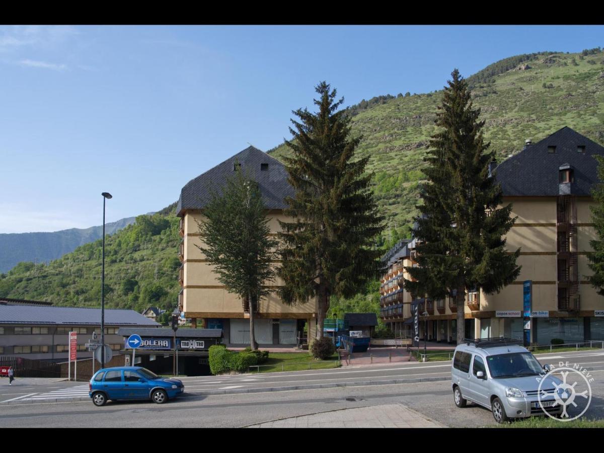 Ferienwohnung Audeth De Alma De Nieve Vielha e Mijaran Exterior foto